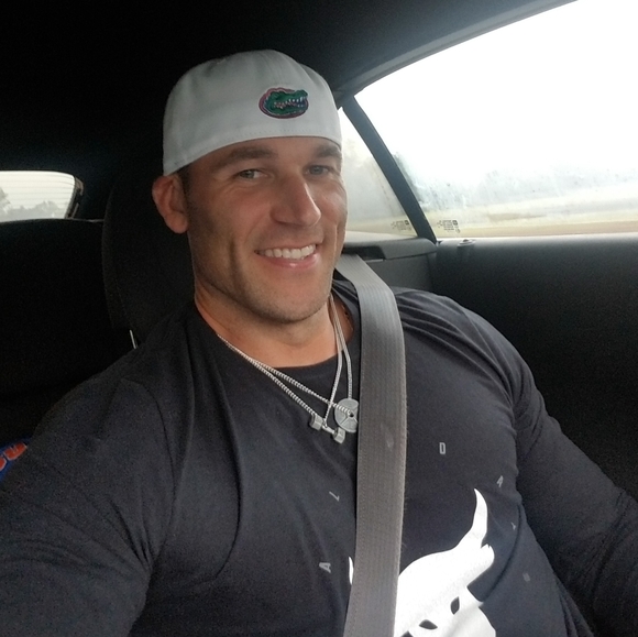 Meet your Posher, Chip - Picture 2 of 3